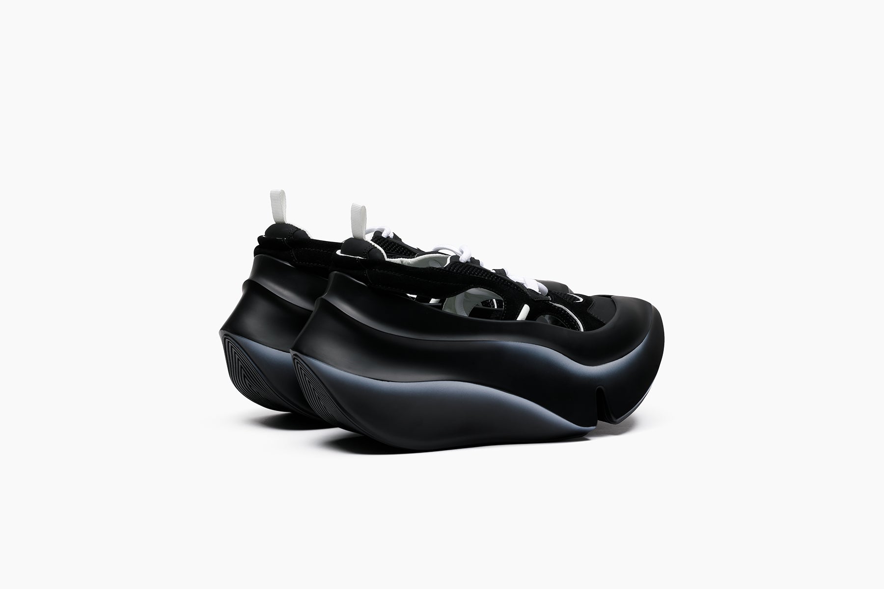 grounds ORCA CROSS　BLACK / BLACK WHITE